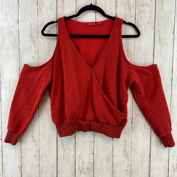 n:PHILANTHROPY Ventura Sweatshirt French Terry Cold Shoulder in Red Size Medium - Picture 2 of 10